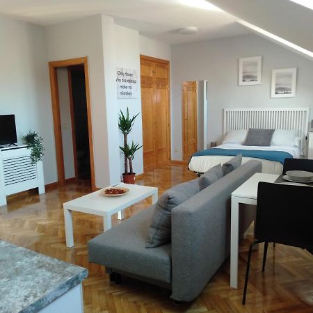 Airport Ifema Barajas Home Μαδρίτη Εξωτερικό φωτογραφία
